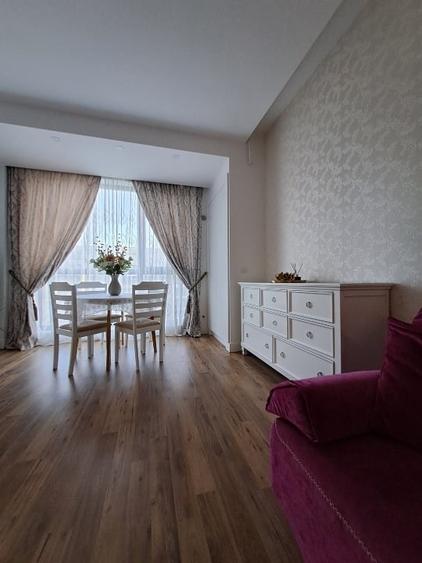 Apartament cu 2 camere, mobilat în Central