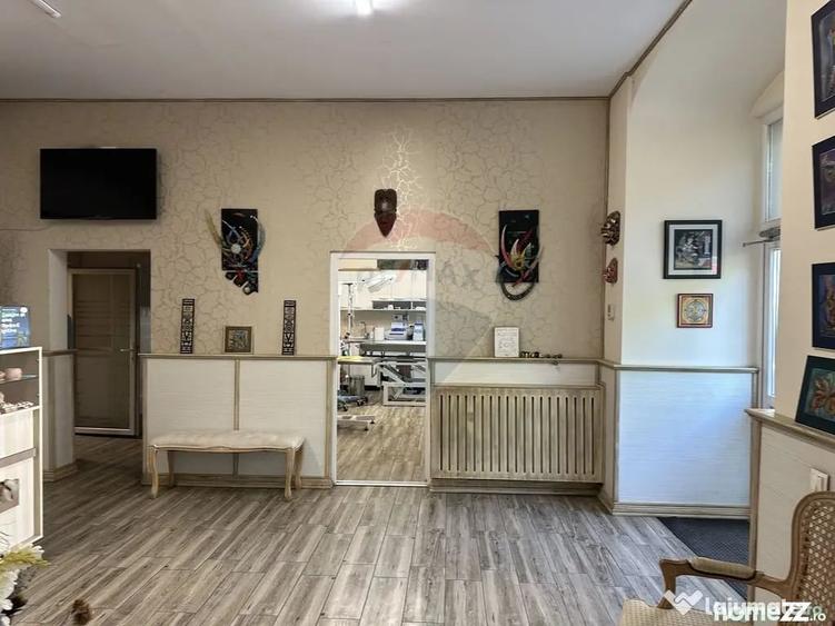 Spațiu comercial, de 123 mp, în Central