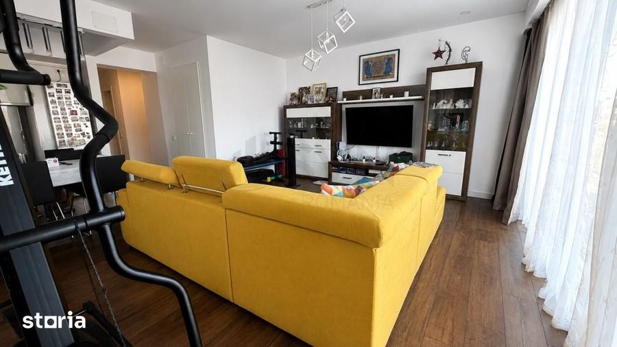 Apartament cu 3 camere în Gara de Nord
