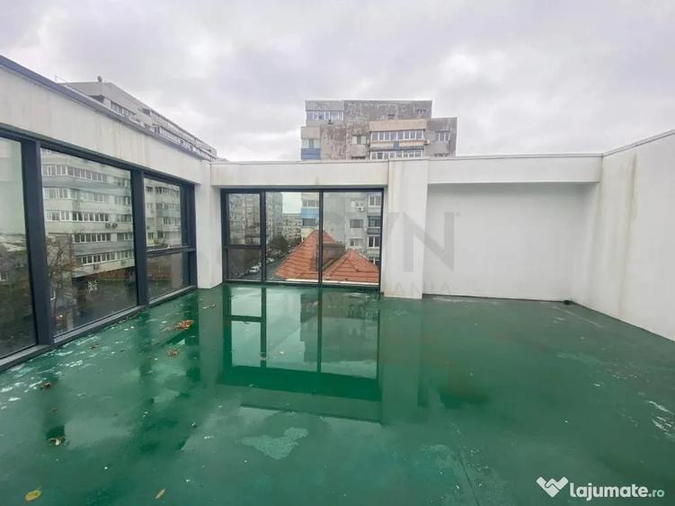 Casă cu 7 camere cu Teren 268 Mp în Dorobanți