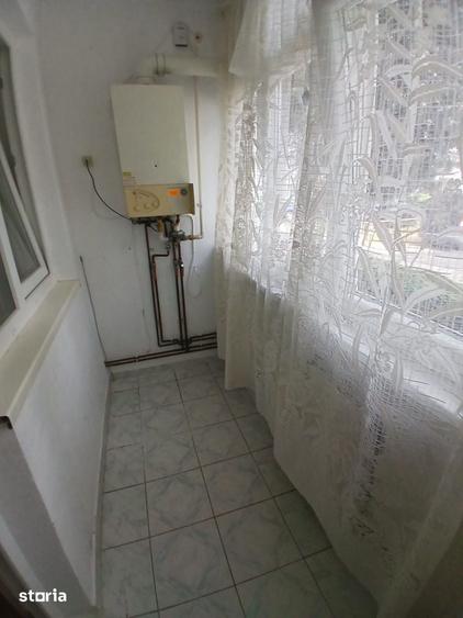Apartament cu 2 camere semidecomandat în Cornișa