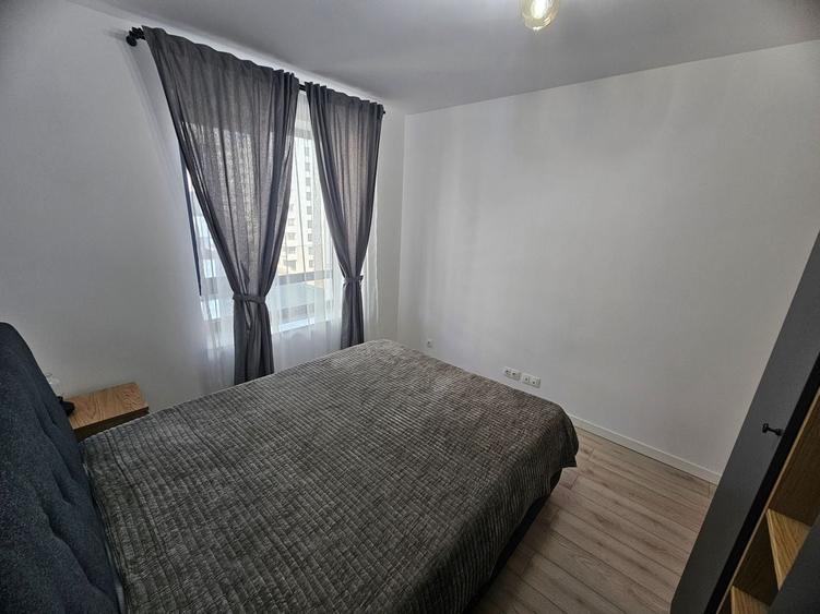 Apartament cu 2 camere decomandat în Băneasa