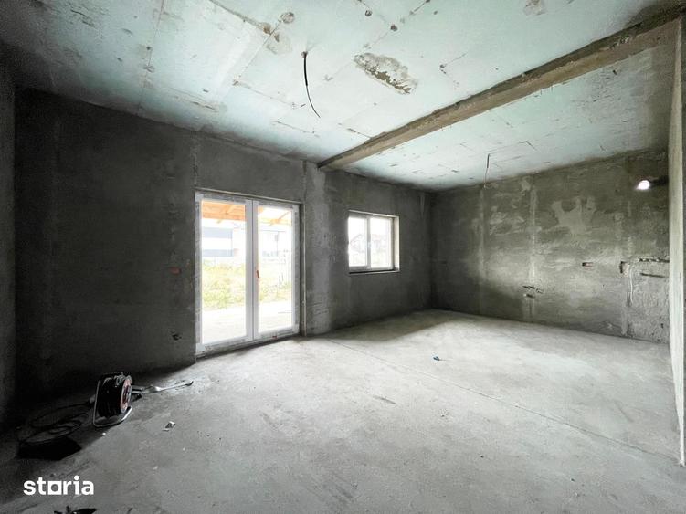 Casă cu 3 camere cu Teren 315 Mp în Moșnița Nouă