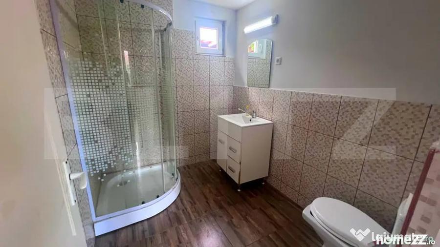 Spațiu comercial, de 180 mp, în Central