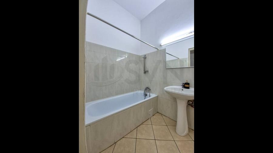 Spațiu comercial, de 170 mp, în Central