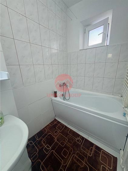 Apartament 3 Camere Decomandat de #206;nchiriat Zona Ciresica - 16