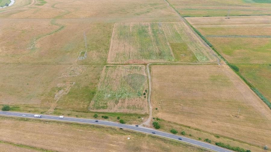 Teren agricol extravilan de 41025 mp, în Periferie