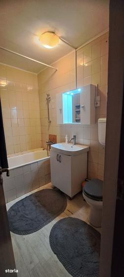 Apartament cu 2 camere decomandat în Centrul Civic