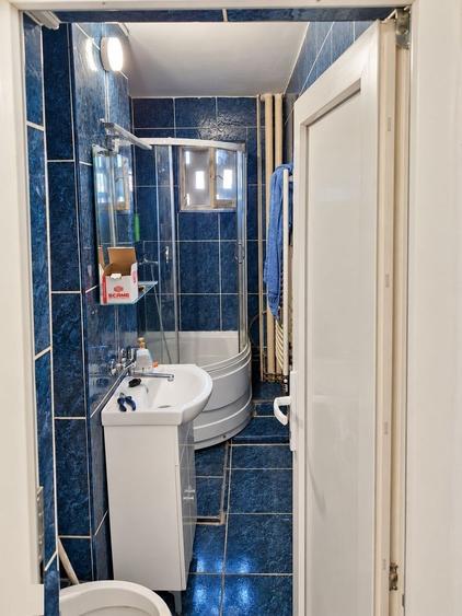 Apartament cu 2 camere semidecomandat, mobilat în Girocului