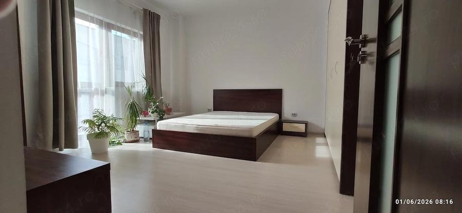 Apartament cu 2 camere decomandat, mobilat în Baza 3