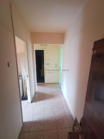 Apartament cu 2 camere decomandat în Vasile Aaron