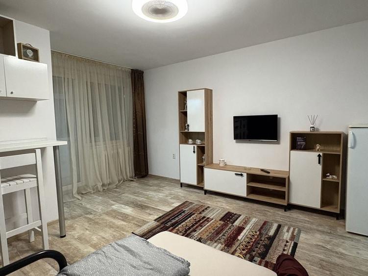 Garsonieră decomandată în Craiovei