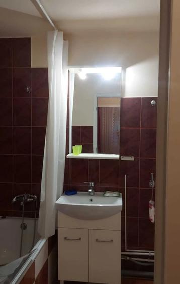 Apartament cu 2 camere decomandat, mobilat în Dristor
