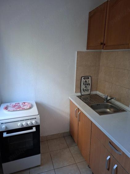 Garsonieră nedecomandată în Lipovei