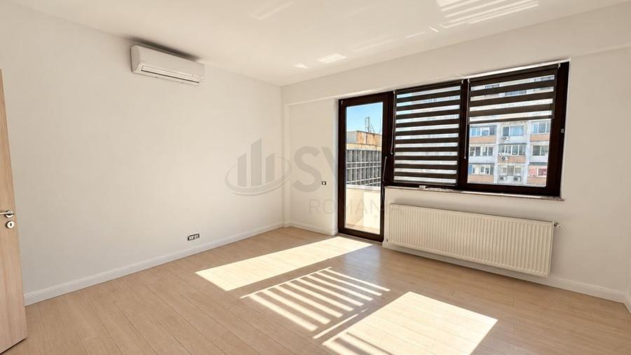 Apartament cu 4 camere decomandat în Dorobanți