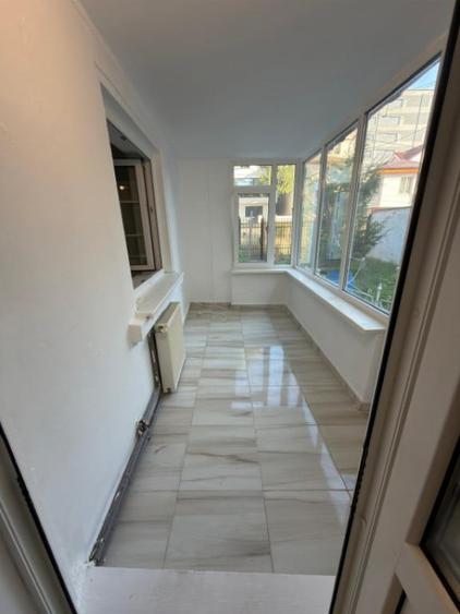 Casă cu 3 camere cu Teren 300 Mp în Delfinariu