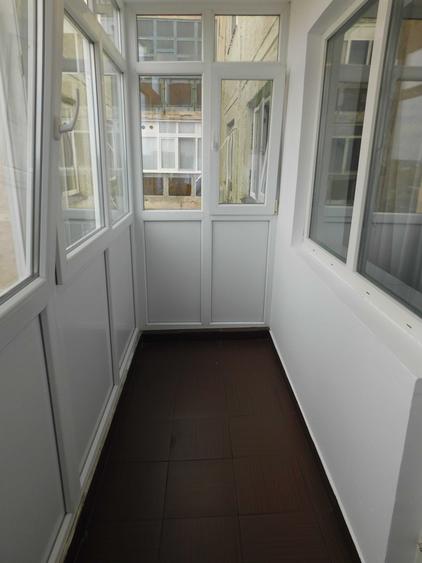 De vanzare Apartament 3 camere decomandat | Drobeta-Turnu Severin | Splai Mihai Viteazul nr. 5 - 7