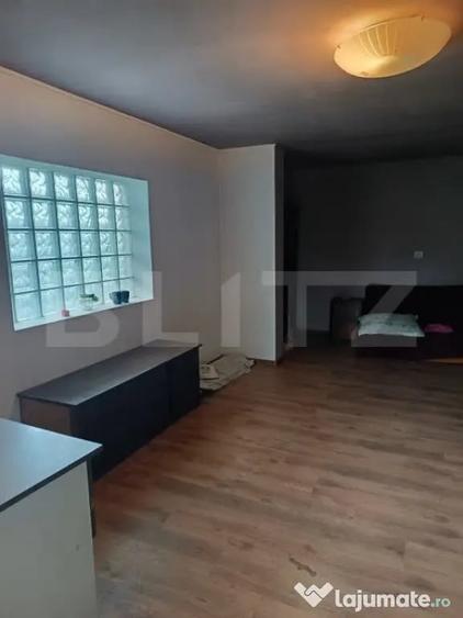 Casă cu 8 camere cu Teren 2000 Mp în Măgurele
