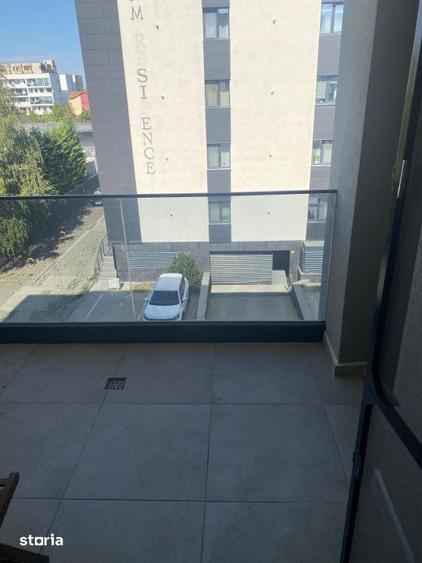 Apartament cu 2 camere decomandat, mobilat în Central