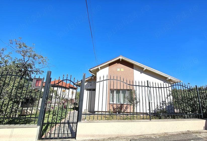 Casă cu 3 camere cu Teren 362 Mp în Central