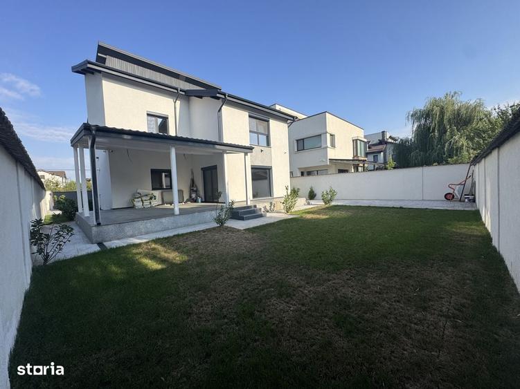 Casă cu 4 camere cu Teren 480 Mp în Mogoșoaia