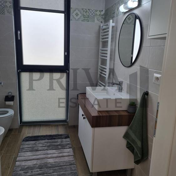 Apartament cu 2 camere semidecomandat, mobilat în Torontalului