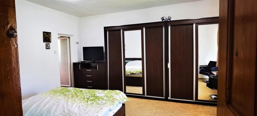 Casă individuală cu 5 camere cu Canalizare în Breaza