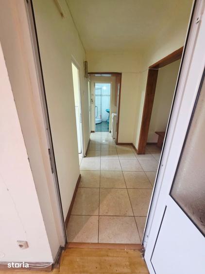 Apartament cu 2 camere decomandat în Malu Roșu