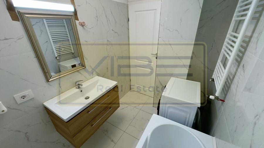 Apartament cu 2 camere semidecomandat, mobilat în Bucium