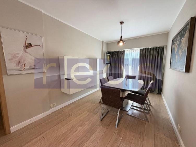 Apartament cu 4 camere decomandat, mobilat în P-ța Victoriei