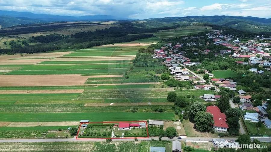Casa / Vila Mara?ti zona montana a Vrancei - 15