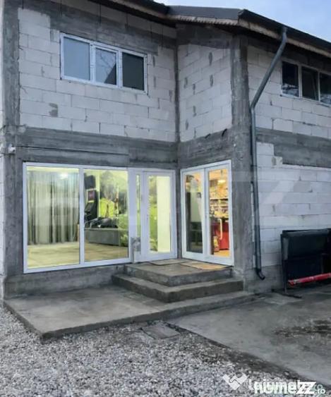Spațiu comercial, de 163 mp, în Central