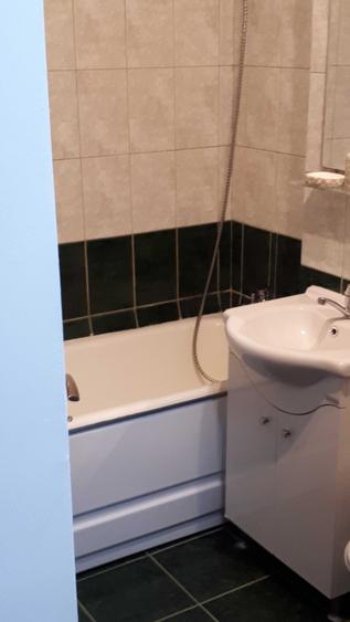 Garsonieră decomandată în Sud