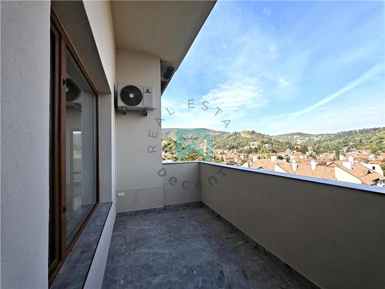 Închiriez 3 camere, Centrul Istoric, Brașov - 27