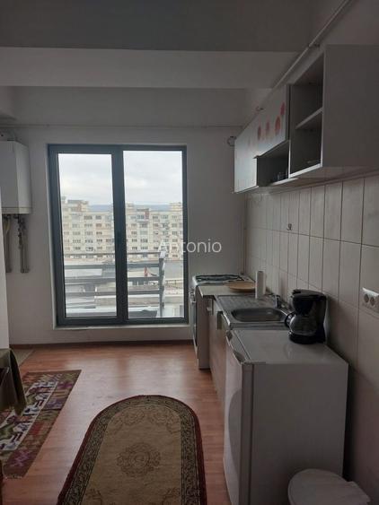 Inchiriez apartament 2 camere Strada Mare
