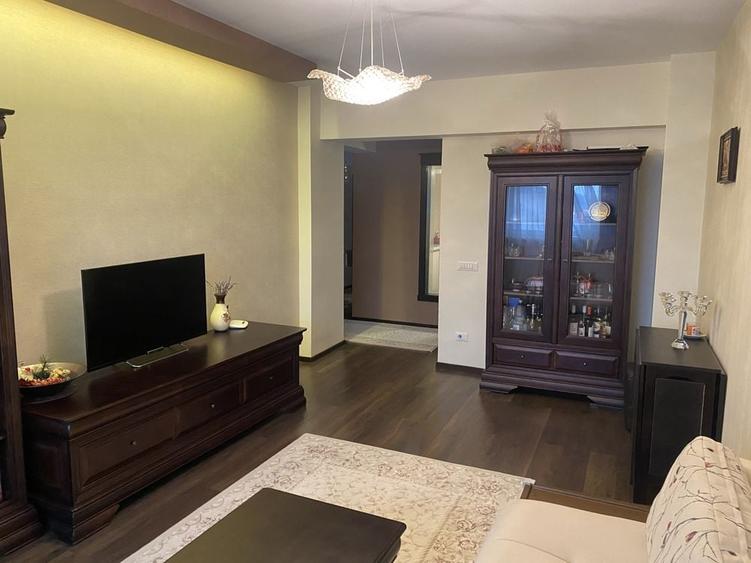 Apartament cu 2 camere decomandat în Sfântu Ilie