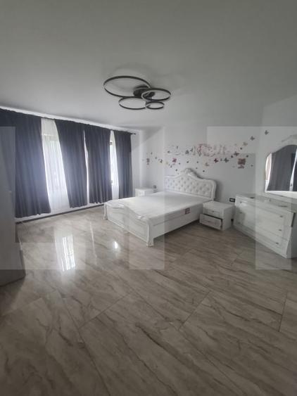 Casă individuală cu 7 camere cu Teren 1045 Mp în Central