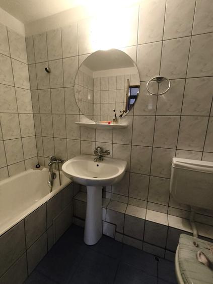 Apartament cu 2 camere decomandat în 13 Septembrie