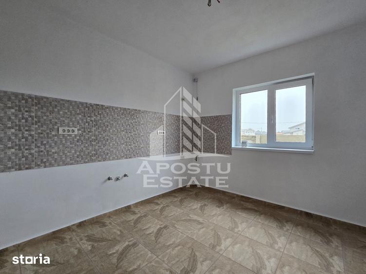 Casă cu 4 camere cu Teren 365 Mp în Șag