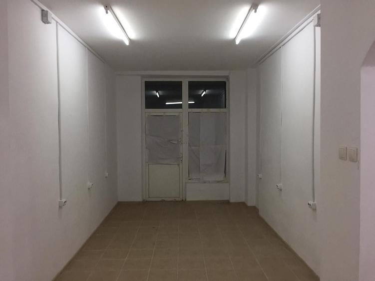 Spațiu comercial, de 67 mp, în Spital