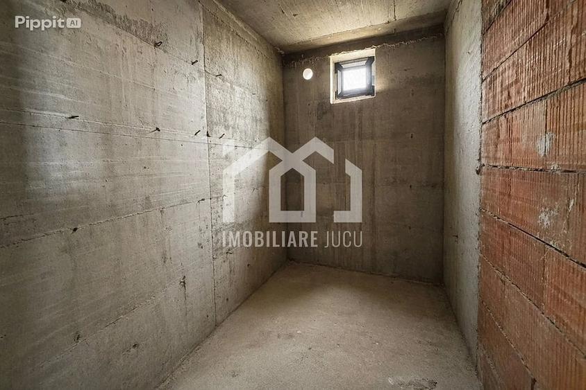 Casă cu 4 camere cu Teren 600 Mp în Jucu