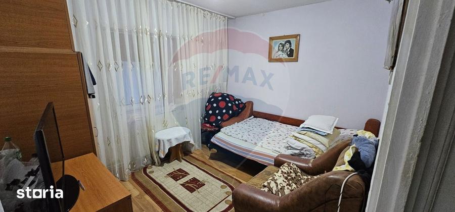 Apartament cu 2 camere, mobilat în Central