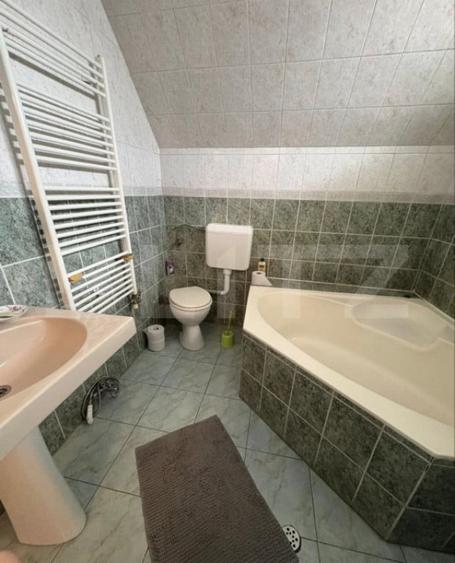 Apartament cu 5 camere decomandat în Central