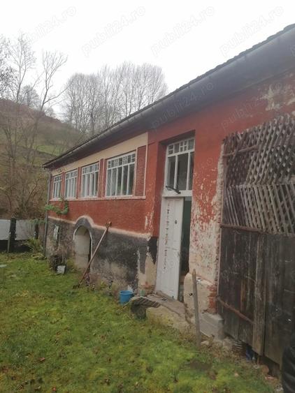 Casă cu Teren 2000 Mp în Central