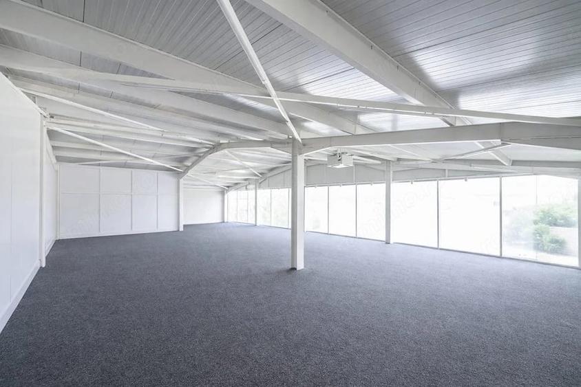 Spațiu comercial, de 598 mp, în Central