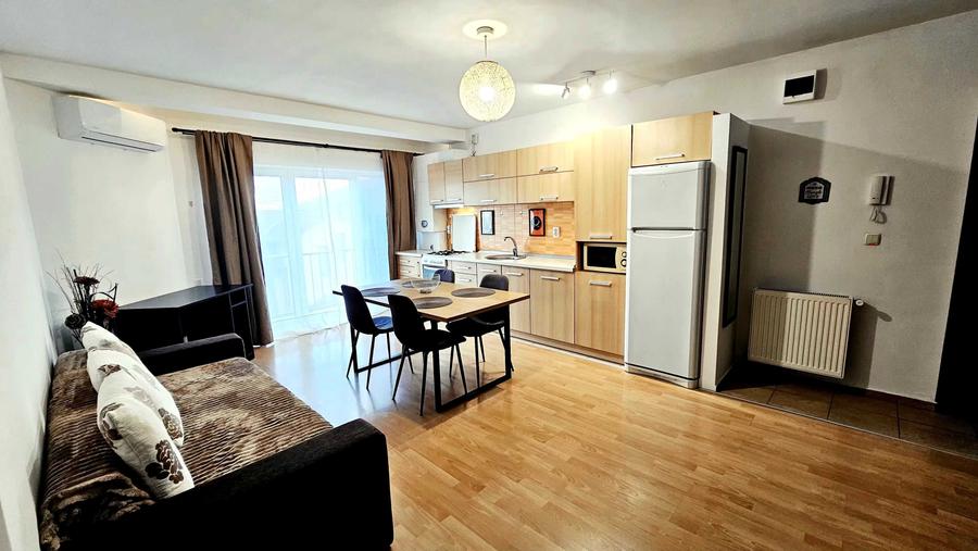 Apartament cu 2 camere semidecomandat în Florești