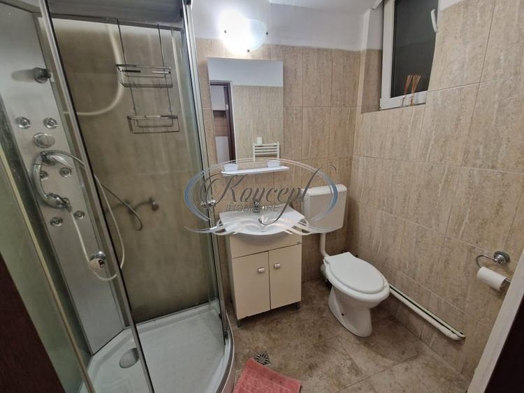 Apartament cu 2 camere semidecomandat, mobilat în Central