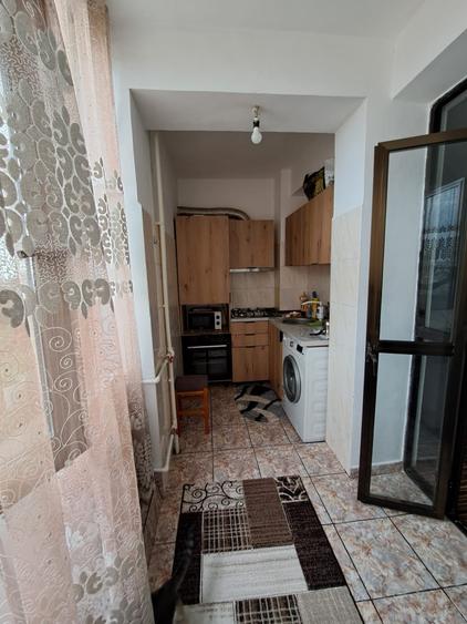 Apartament cu 2 camere în Tomis III