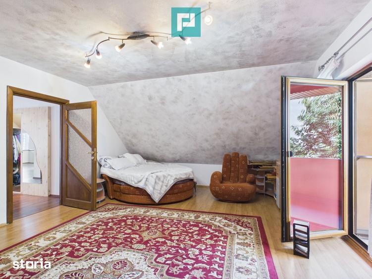 Casă cu 6 camere cu Teren 500 Mp în Ultracentral