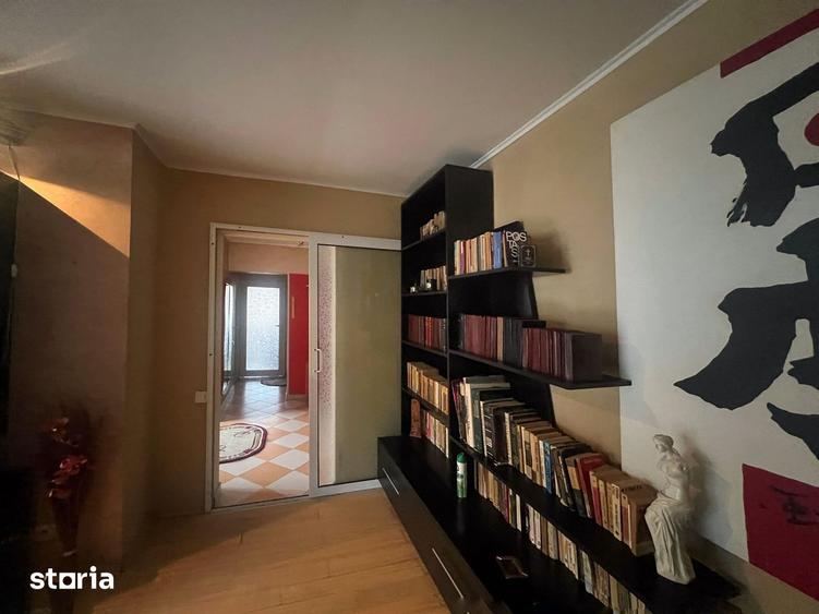 Apartament cu 3 camere decomandat în Frumoasa